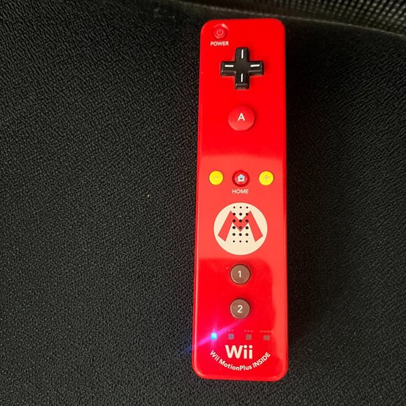 Nintendo Wii Plus OEM Remote (Mario) - Picture 1 of 7